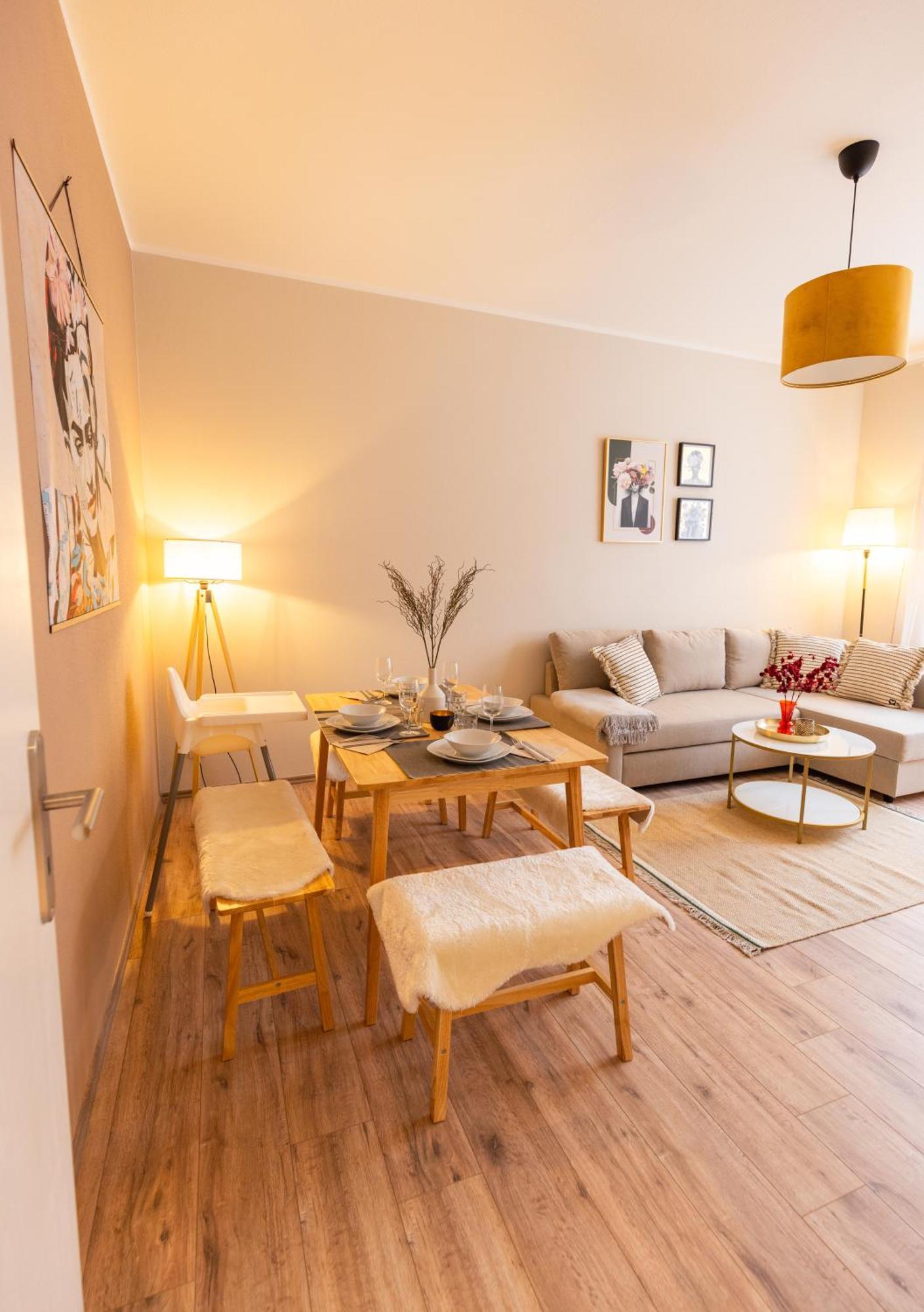 Bautzen Living Appartement - Zentrumslage Parkplatz Babybett ภายนอก รูปภาพ