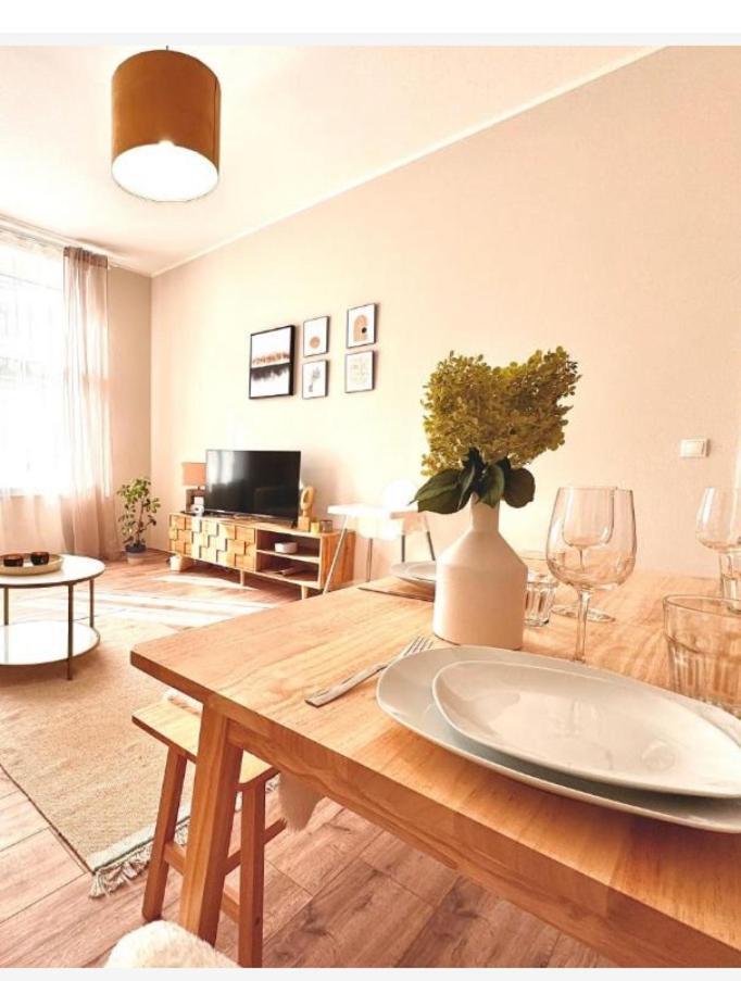 Bautzen Living Appartement - Zentrumslage Parkplatz Babybett ภายนอก รูปภาพ